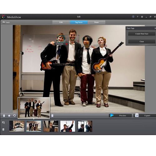 MediaShow lets you tag faces automatically or manually. Here, you can see the manual tagging feature.