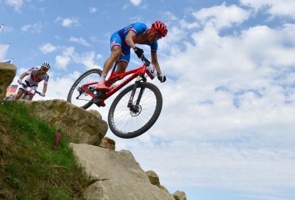 Jaroslav Kulhavy (Czech) flies through a technical section