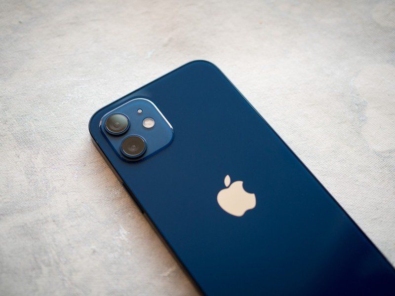 iPhone 12