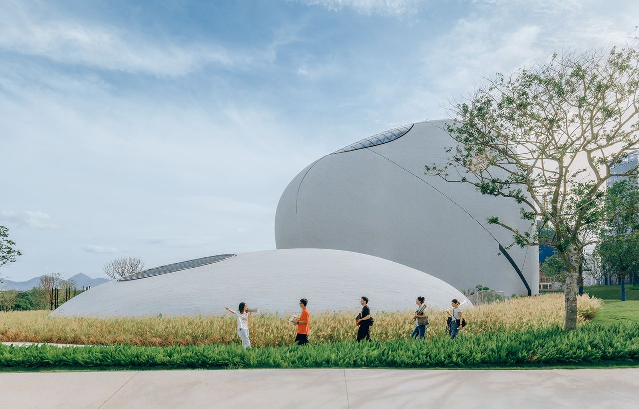 MAD’s Shenzhen Bay Culture Square encourages you not to look up, but to wander through