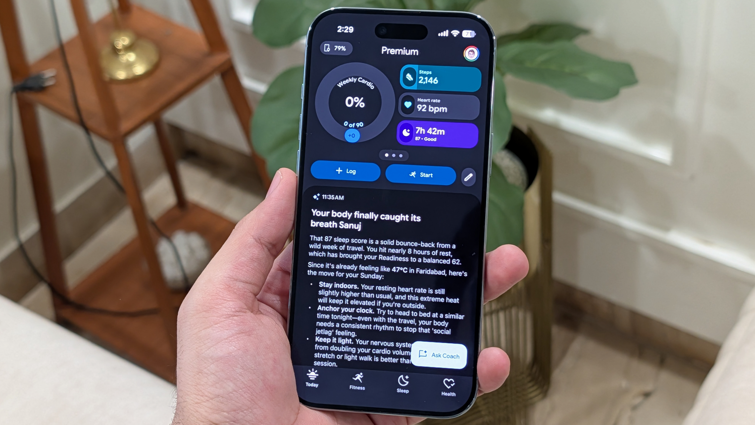 Google Fitbit Air in the hands of the author