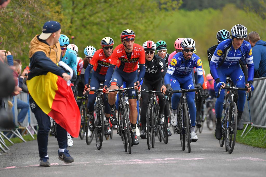 The riders tackle the climb of La Redoute during the 2019 edition of Liège-Bastogne-Liège