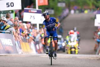 Deceuninck-QuickStep win Hammer Limburg