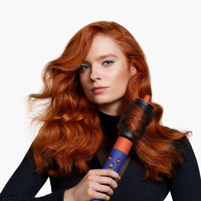 model using dyson airwrap