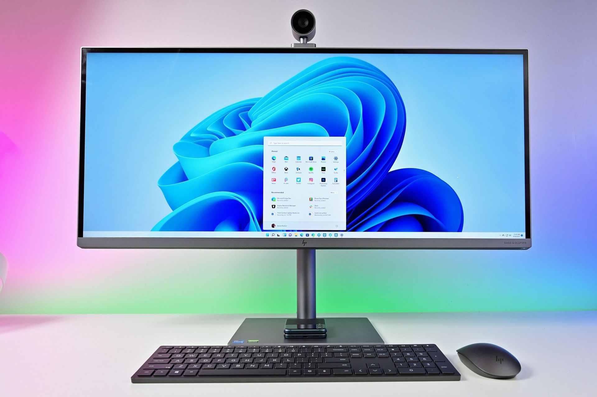 First look at HP's incredible ENVY 34 AllinOne Desktop PC with 5K