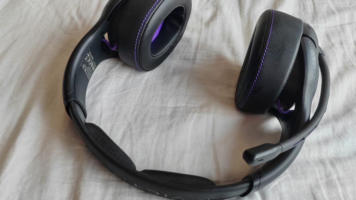 Victrix Gambit wireless PS5 gaming headset review a midrange choice