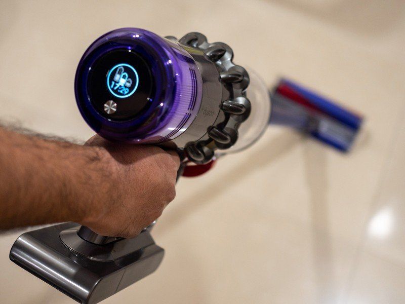 Dyson V11 Absolute Pro review: The most versatile vacuum cleaner yet ...