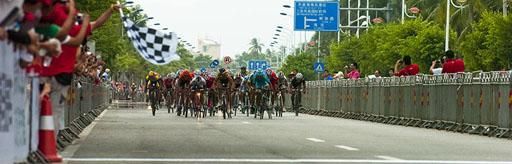 The race split in two early into the stage and a large group contested the sprint to the finish in Sanya.