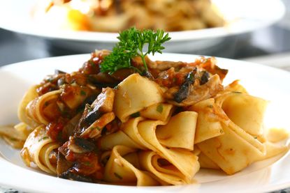 Pappardelle with tuna sauce 