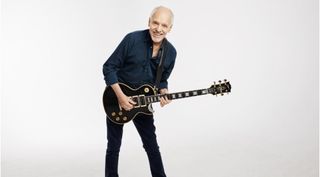 Peter Frampton with his new signature "Phenix" Gibson Les Paul Custom