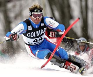 Retired pro skier Alain Baxter will try track racing.