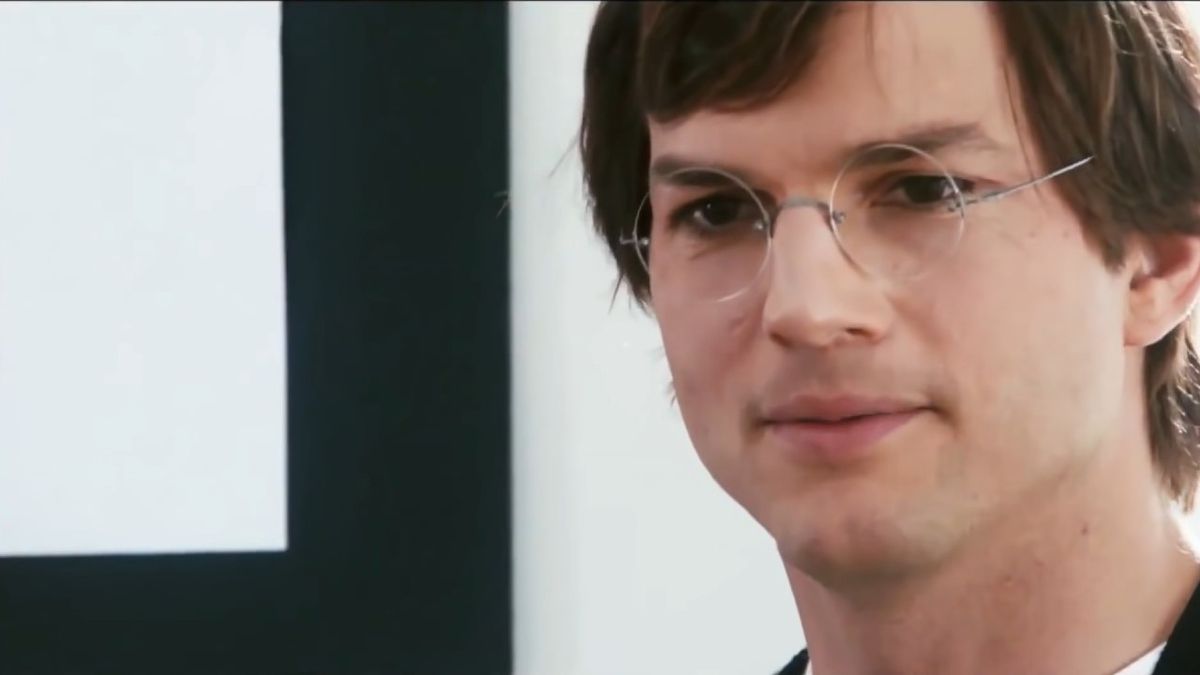 Ashton Kutcher in Jobs 