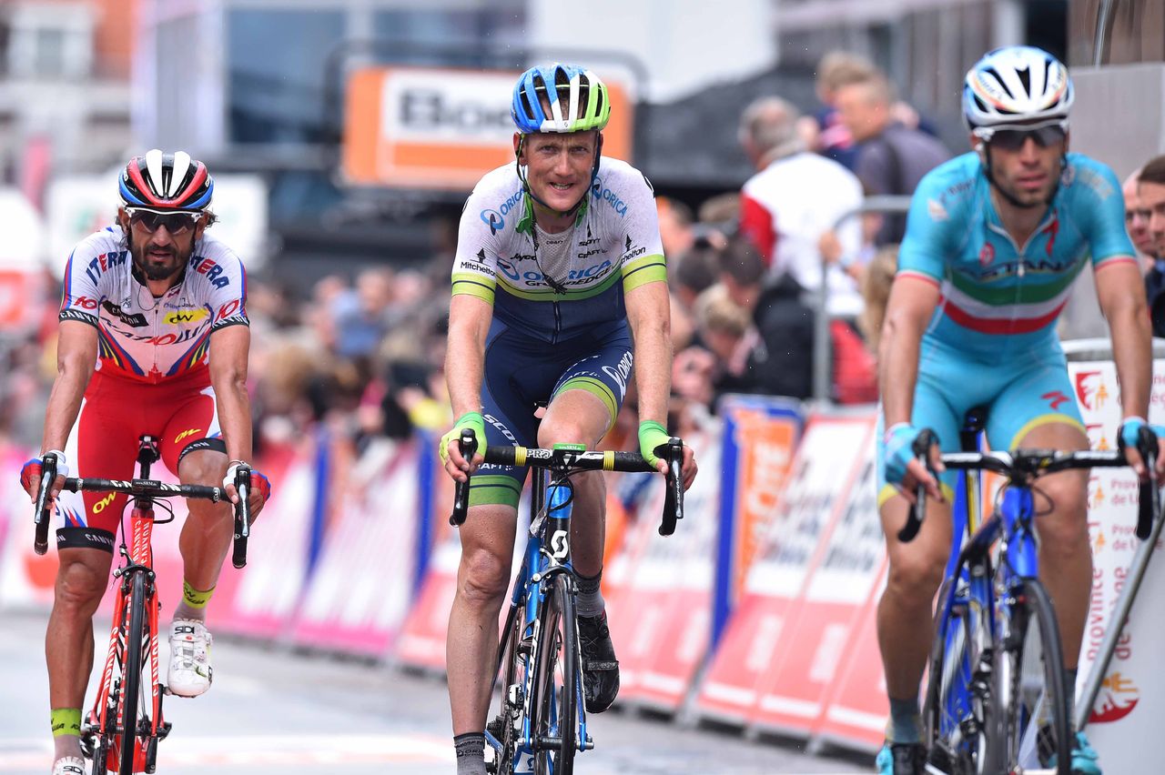 Vincenzo Nibali (Astana), Pieter Weening (Orica-GreenEdge) and Giampaolo Caruso (Katusha) cross the line together