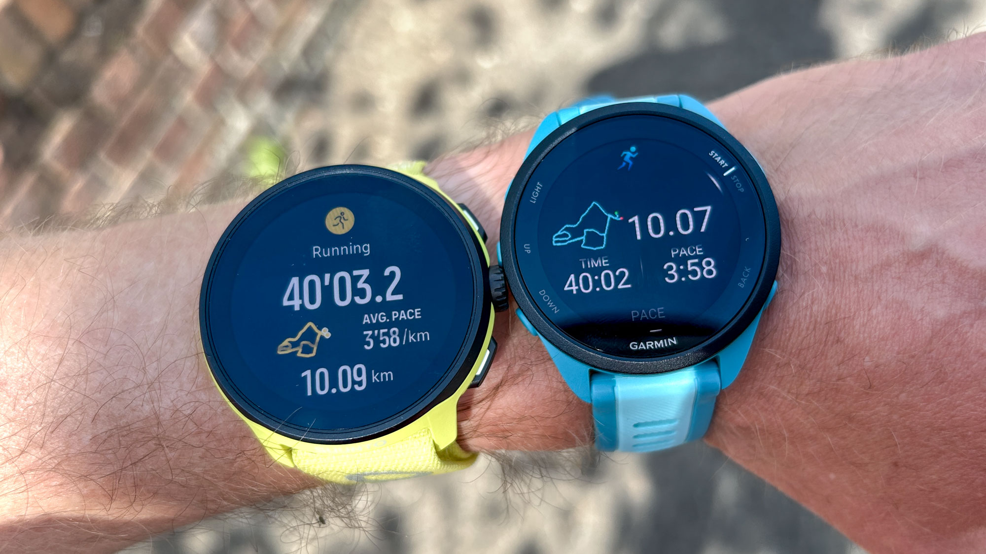 Suunto Run vs Garmin Forerunner 165