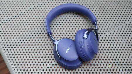 Photograph of Bose QuietComfort Ultra Headphones in Midnight Violet (purple)
