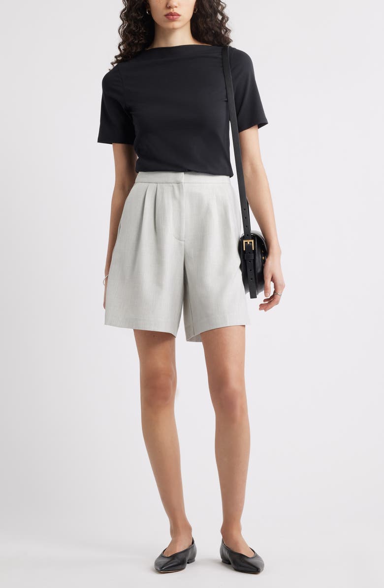 Boat neck T-shirt