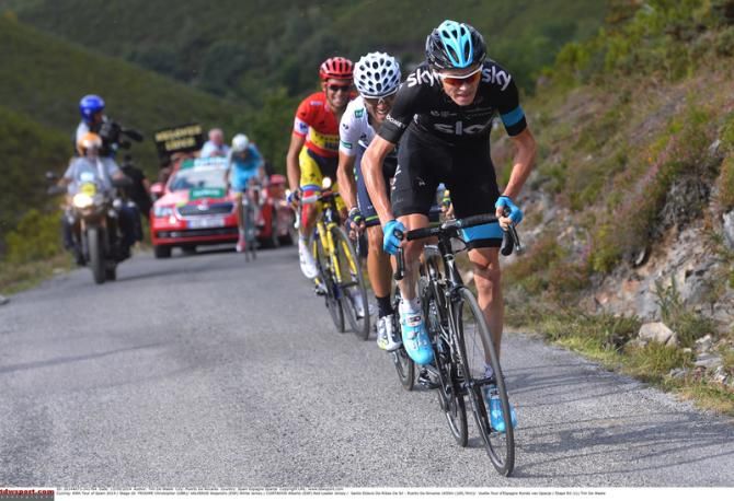 Chris Froome (Team Sky) followed by Alejandro Valverde (Movistar) and Alberto Contador (Tinkoff-Saxo)