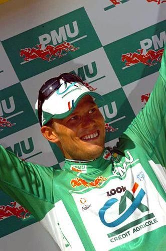 Thor Hushovd (CA) in his favoured colour, green