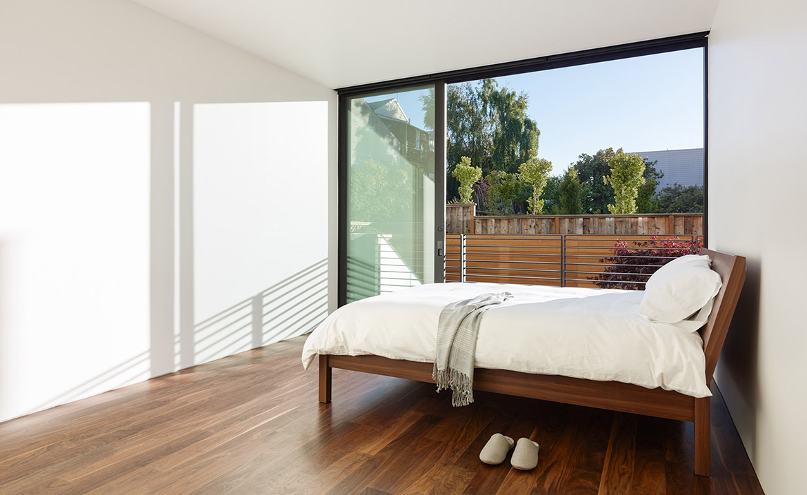 Bedroom Michael Hennessey - Laguna Street
