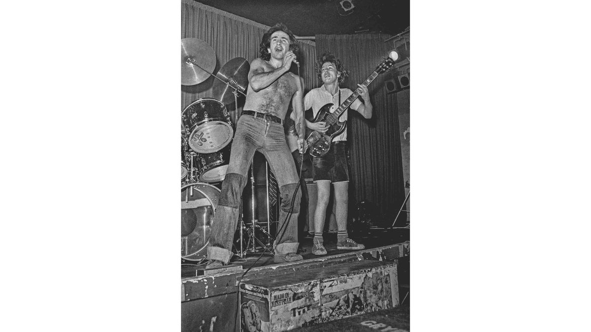 See Rare and Unreleased AC/DC Photos From New Book ‘Big Balls’ | Guitar ...