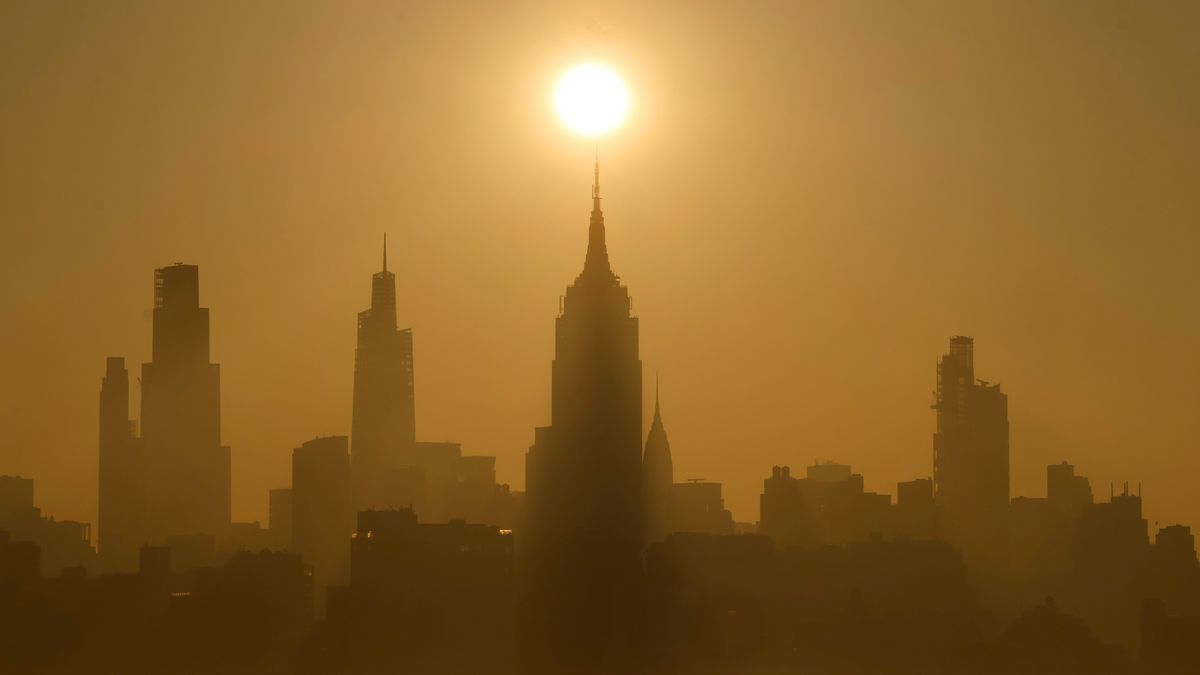 Massive 'heat dome' is bringing 'extremely dangerous' temperatures to the eastern half of the US