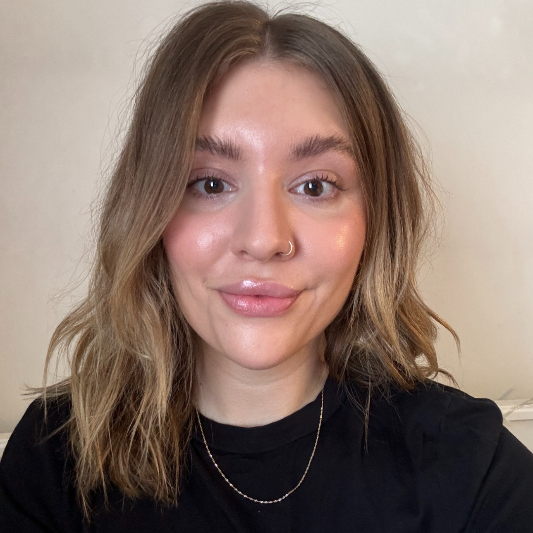 Shine sprays for hair - Rebecca Fearn