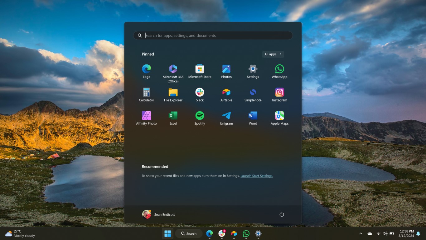 Windows 11 Start menu with recommendations turned off but still showing a prompt.