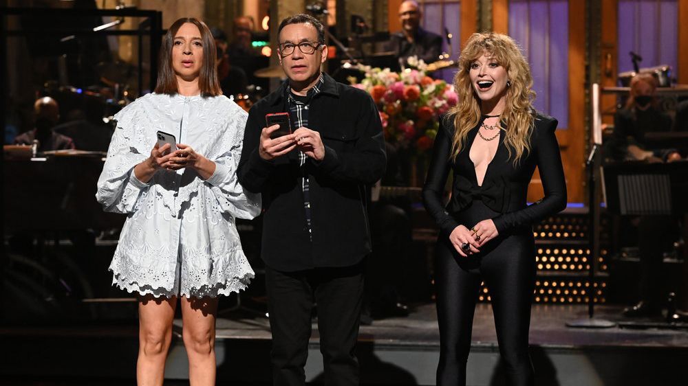 Maya Rudolph, Fred Armisen, and host Natasha Lyonne during the monologue &#039;Saturday Night Live&#039; on Saturday, May 21, 2022.