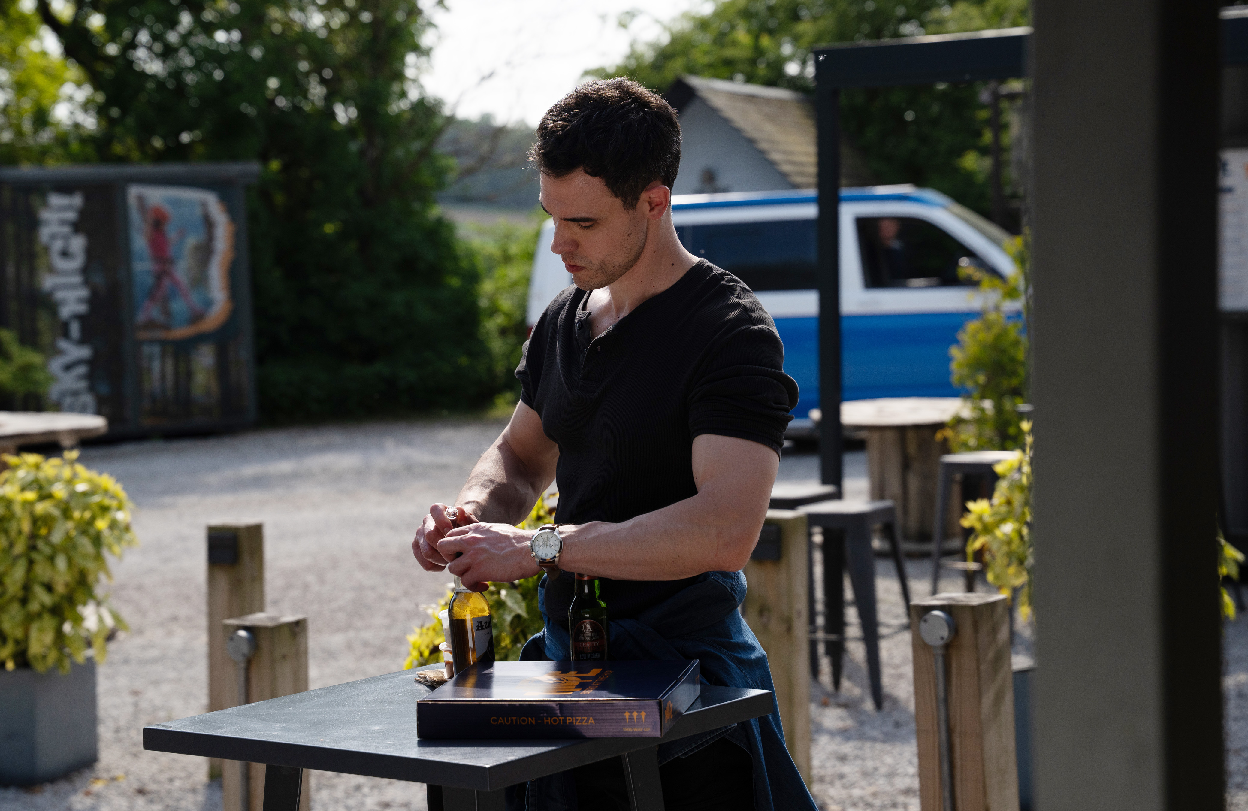 Robert's date laces his drink