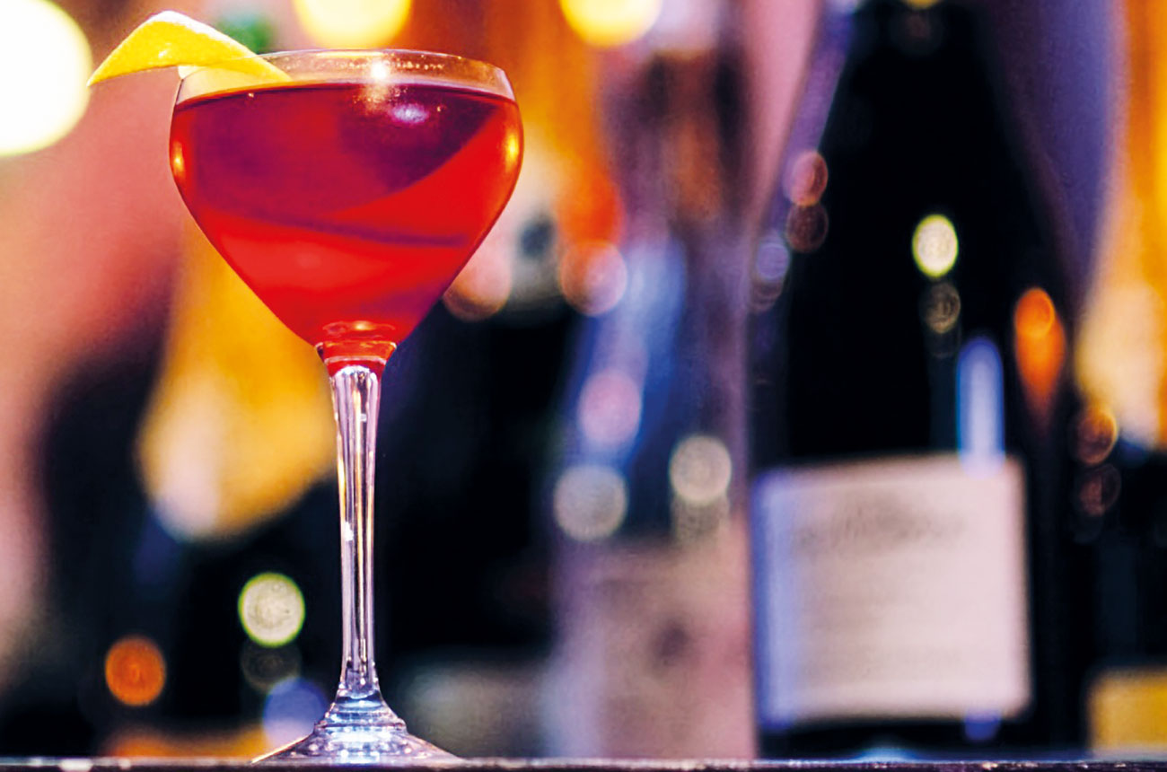 Bitter Nights Dream cocktail, Vivien bar