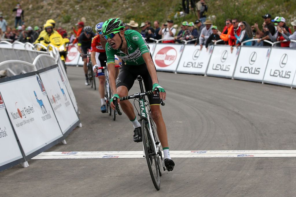 Hugh Carthy (Caja Rural) finishes third