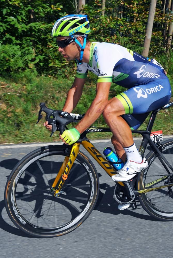 Michael Matthews (Orica-GreenEdge) on his custom painted Scott