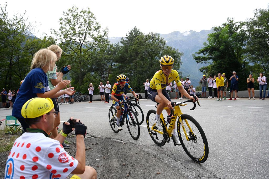 ALPE DHUEZ FRANCE AUGUST 18 LR Gaia Realini of Italy and Team Lidl Trek and Katarzyna Niewiadoma of Poland and Team CanyonSRAM Racing Yellow Lader Jersey compete in the chase group during the 3rd Tour de France Femmes 2024 Stage 8 a 1499km stage from Le GrandBornand to Alpe dHuez 1828m UCIWWT on August 18 2024 in Alpe dHuez France Photo by Alex BroadwayGetty Images