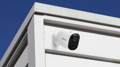 Swann Xtreem Security Camera mounted to outdoor white wall