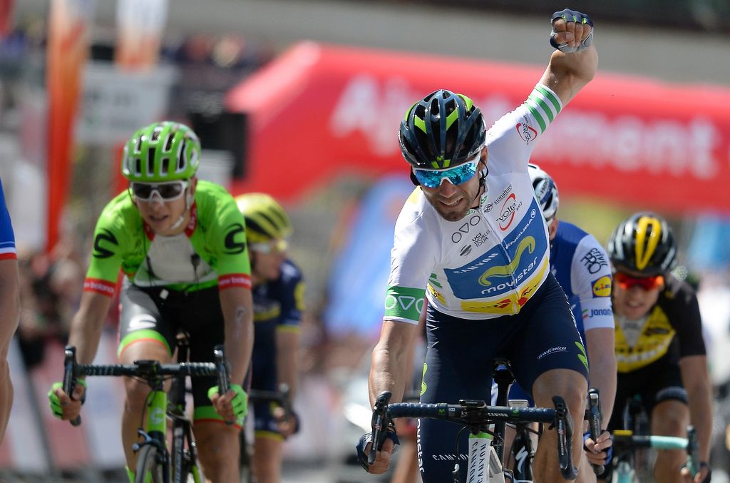 Alejandro Valverde (Movistar) wraps up the race with another dominant display