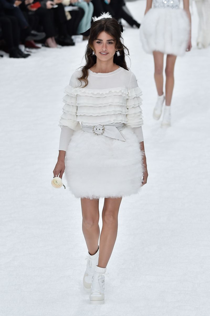 Chanel : Runway - Paris Fashion Week Womenswear Fall/Winter 2019/2020