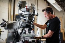 Bob Parlee of Parlee Cycles at work