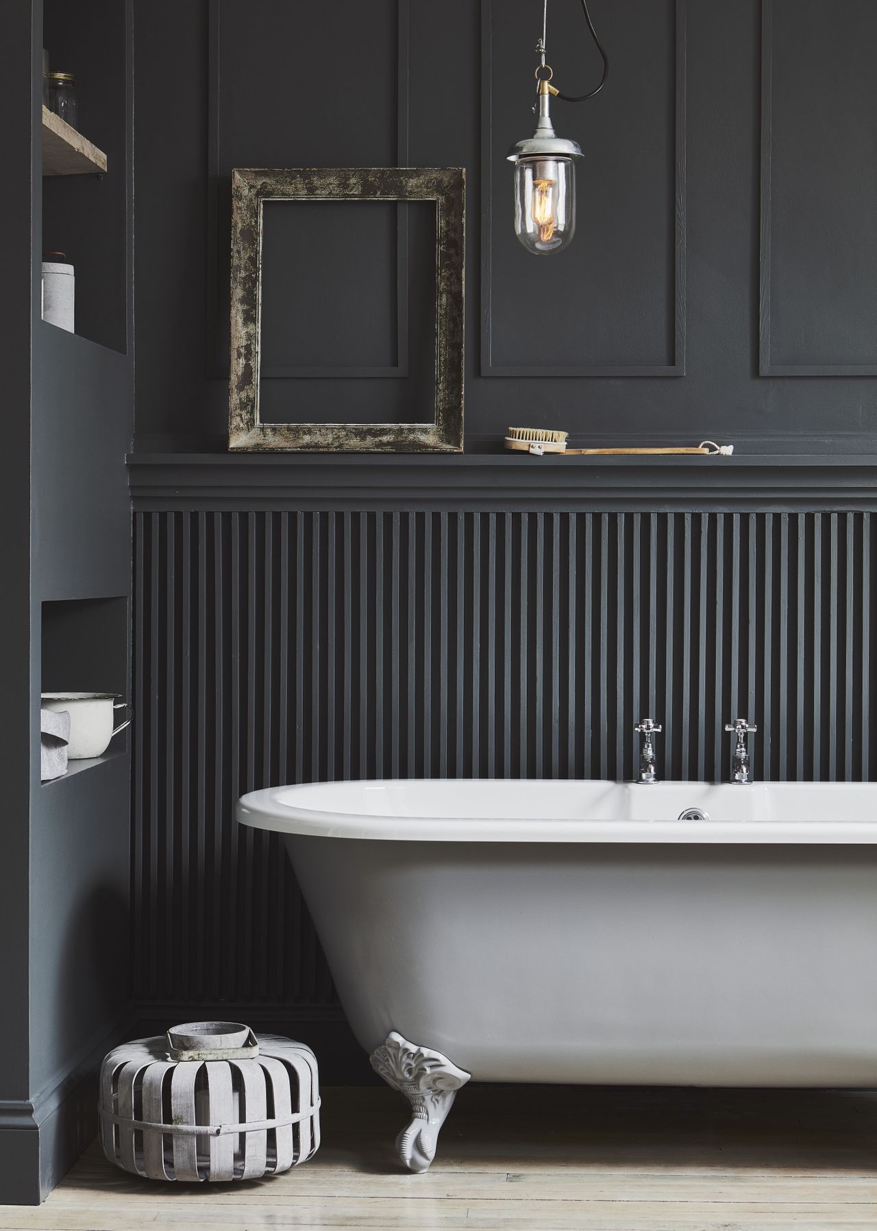 Black bathroom ideas: 25 monochrome looks to inspire | Real Homes