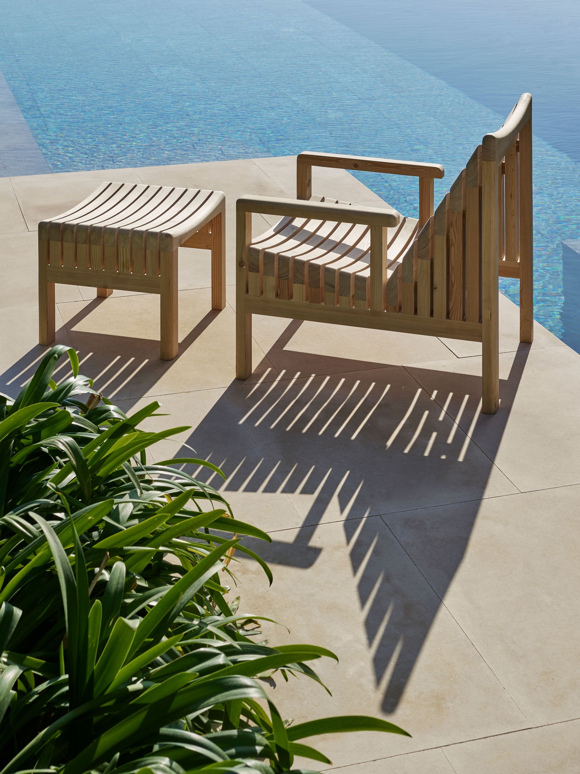 Martin Szekely muebles de exterior para tectona
