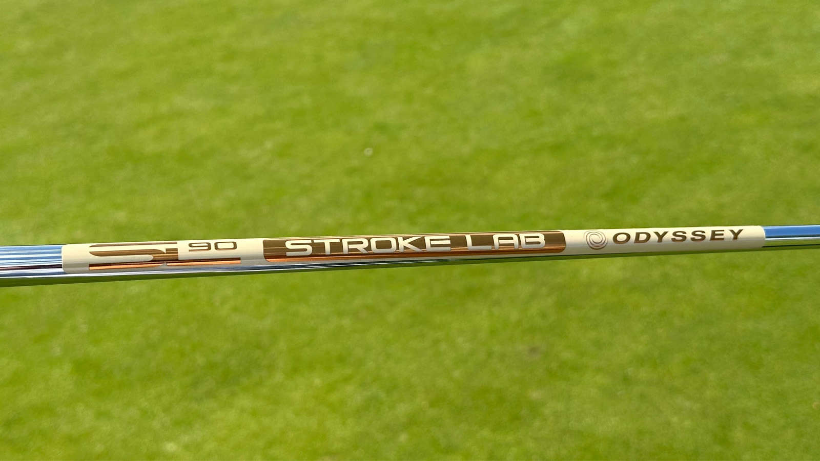 The Stroke Lab shaft and grip are designed with a giraffe theme