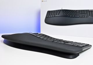 Microsoft Ergonomic Keyboard with box
