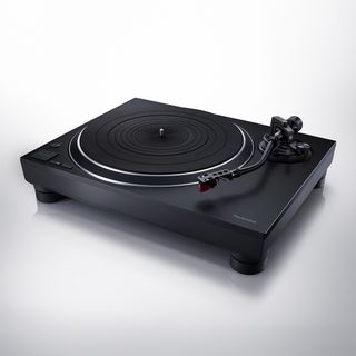 The Technics SL-1500C has a talented built-in phono stage