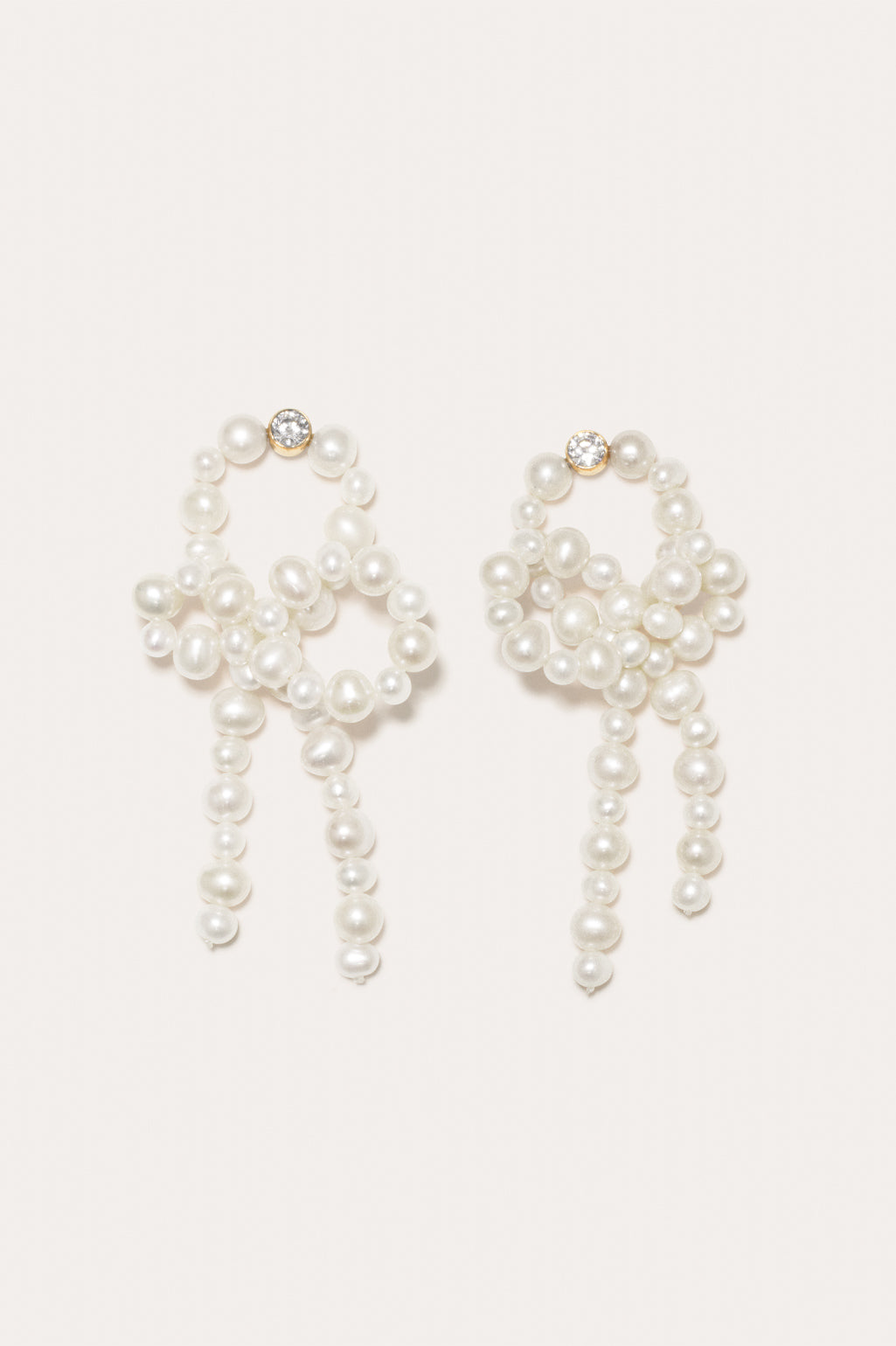 Loop‐the‐loop - Pearl and Zirconia Gold Vermeil Earrings