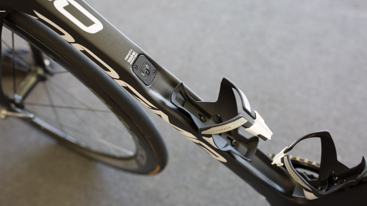 The concave down tube is the center of the controversy