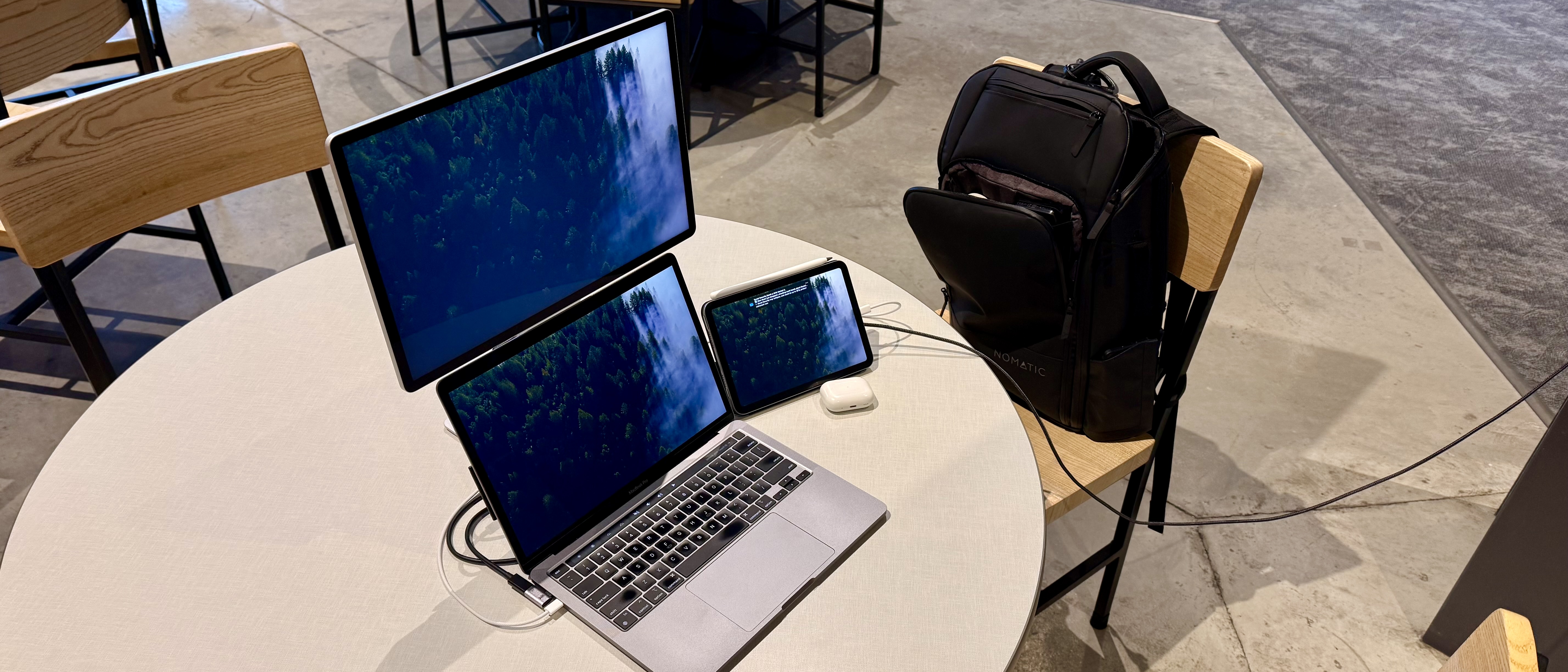 Sotsu FlipAction Elite 16 Portable Monitor