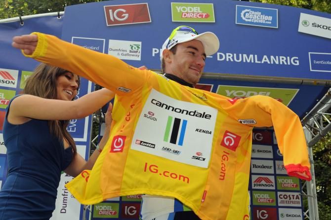 First race leader Elia Viviani (Cannondale)