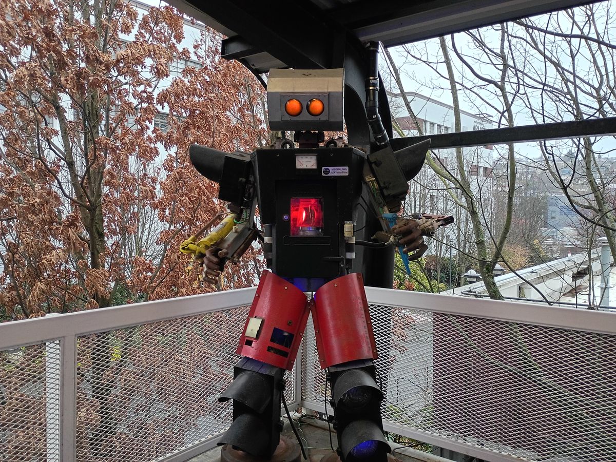 A robot statue