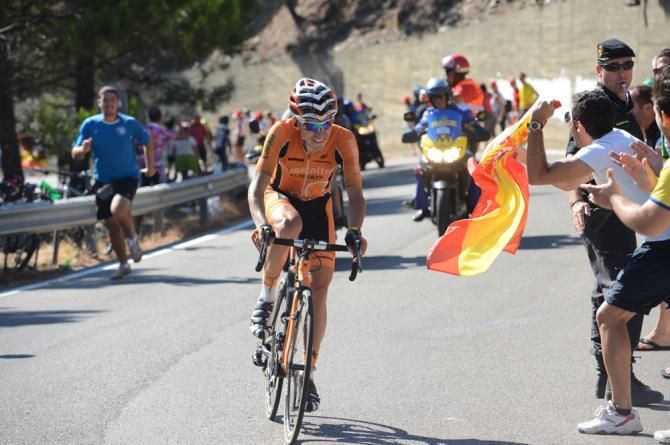 Igor Anton (Euskaltel-Euskadi) on the attack late in stage 8 at the Vuelta