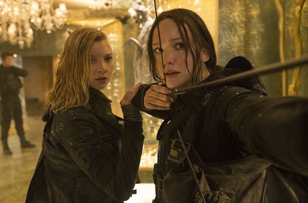 The Hunger Games Mockingjay Part 2 Natalie Dormer Cressida Jennifer Lawrence Katniss Everdeen.jpg