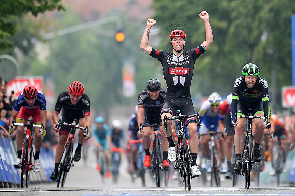 Zico Waeytens (Giant-Alpecin) wins stage 4 at Baloise Belgium Tour